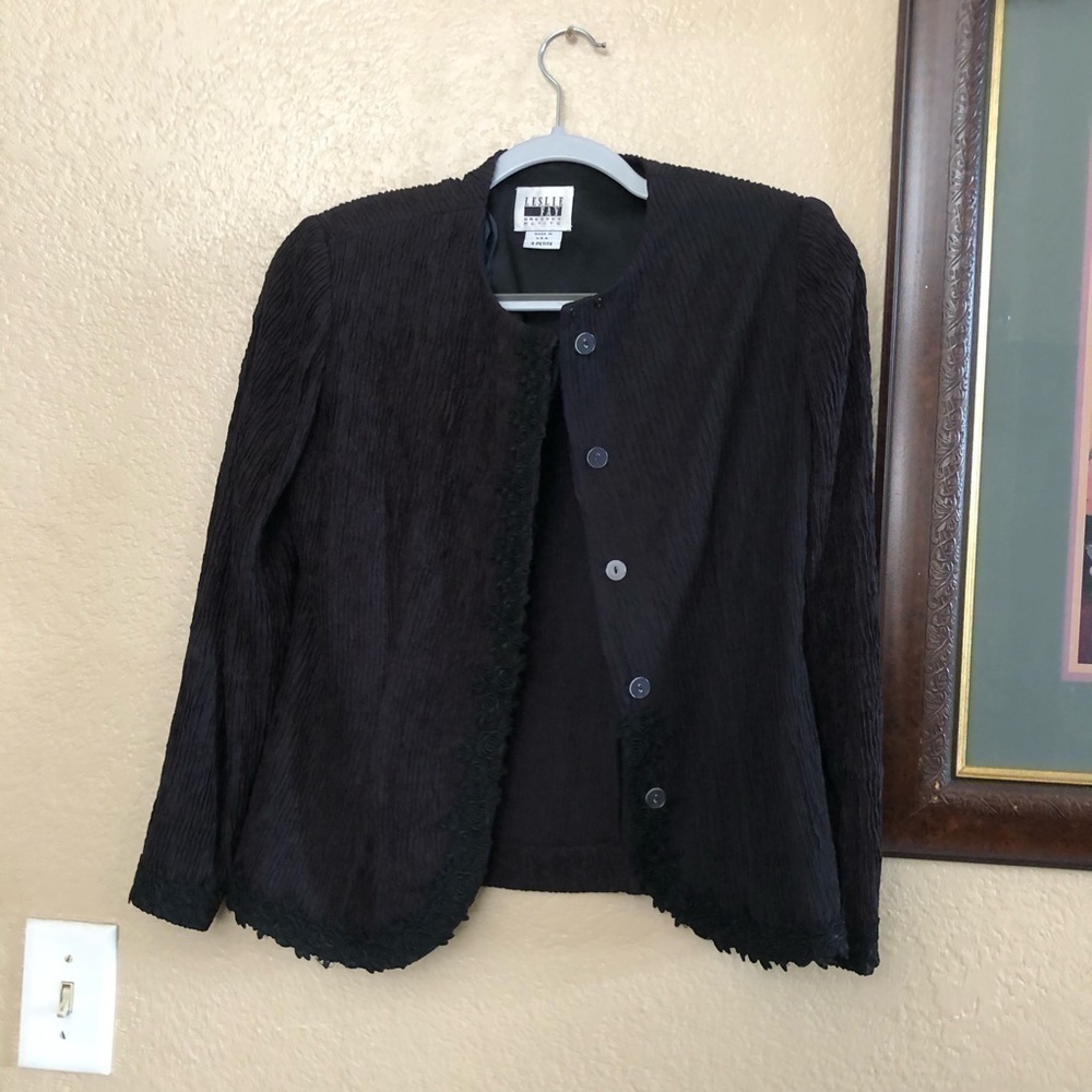 Vintage Leslie Fay Padded Blazer Size 4 P - Picture 2 of 4